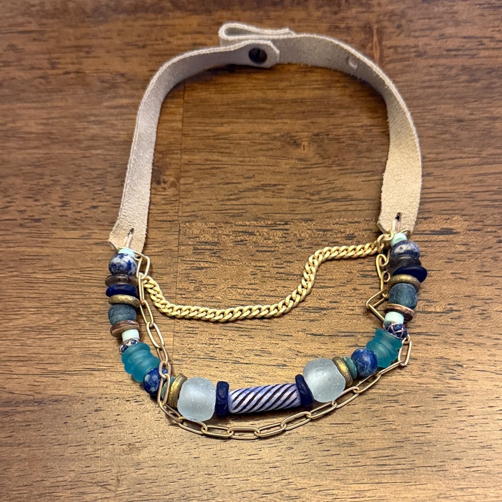 Blue and Gold Beaded Necklace brand Twine and twig never worn